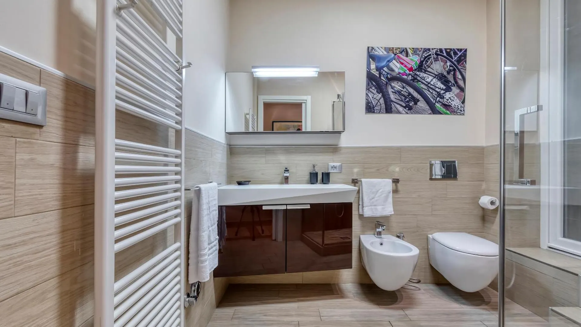 Appartamento Comfort Ed Eleganza In Centro A Bologna